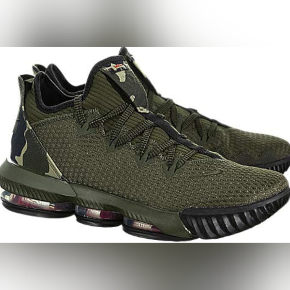 Nike Air LeBron Camo Green Basketball Sneakers Size 11 MSRP Used Exc MSRP $238
